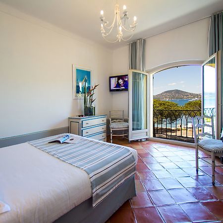 La Bastide Du Port - Hotel De Charme Saint Tropez Bagian luar foto