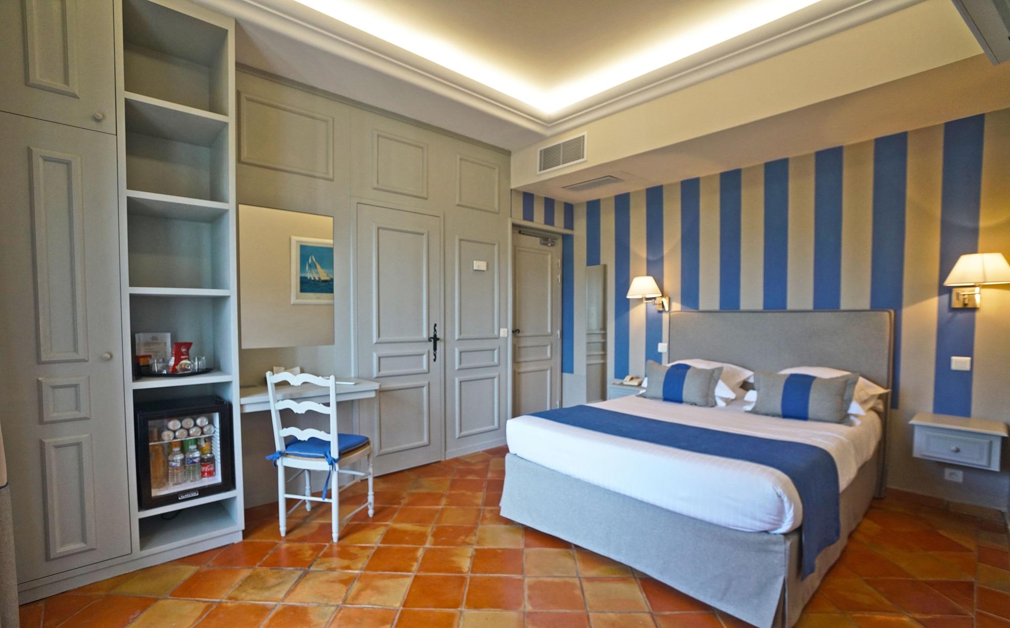La Bastide Du Port - Hotel De Charme Saint Tropez Bagian luar foto