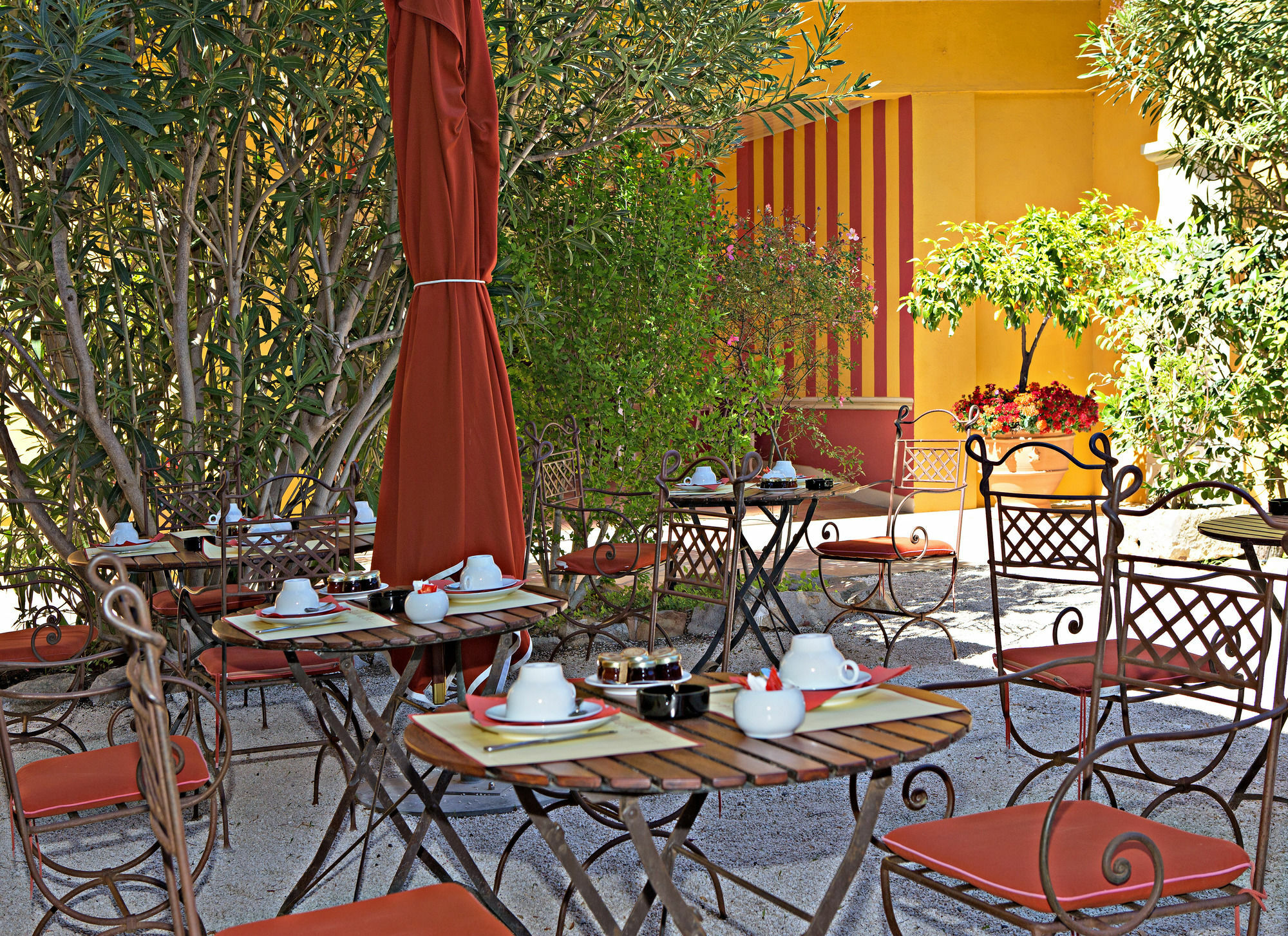 La Bastide Du Port - Hotel De Charme Saint Tropez Bagian luar foto